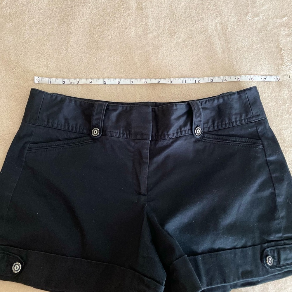 White House Black Market Cargo Shorts - Size 10 - Picture 11 of 15